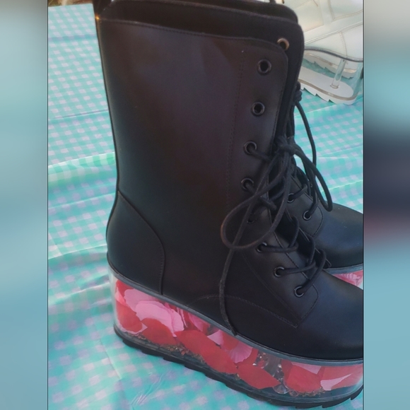 YRU Qloud Ultra size 10 boot fillable bottoms - Picture 3 of 4